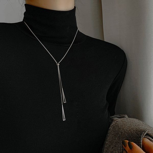 designer necklace luxury chain korea east gate design titanium steel triangle pendant women autumn and winter simple sweater long fashion ac, Silver
designer necklace luxury chain korea east gate design titanium steel triangle pendant women autumn and winter simple sweater long fashion ac, Silver