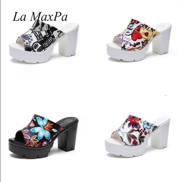 slippers embroider women shoes 2021 peep toe leather sandals high heels slipper wedges thick summer retro slides crust muffin, Black
slippers embroider women shoes 2021 peep toe leather sandals high heels slipper wedges thick summer retro slides crust muffin, Black