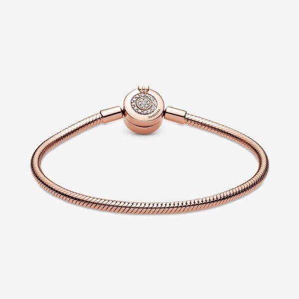 beaded, strands crown o snake chain1:1 high-quality bracelet gold rose color with logo, Black
beaded, strands crown o snake chain1:1 high-quality bracelet gold rose color with logo, Black