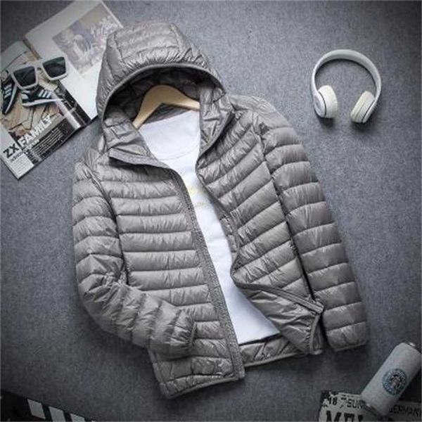 brand autumn winter light down jacket men's fashion hooded short large ultra-thin lightweight youth slim coat down jackets 211023, Black
brand autumn winter light down jacket men's fashion hooded short large ultra-thin lightweight youth slim coat down jackets 211023, Black