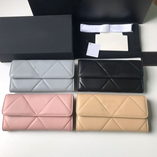 ap0955b classic luxury fashion brand wallet vintage lady brown leather handbag designer chain shoulder bag with box wholesale 110, Red;black
ap0955b classic luxury fashion brand wallet vintage lady brown leather handbag designer chain shoulder bag with box wholesale 110, Red;black