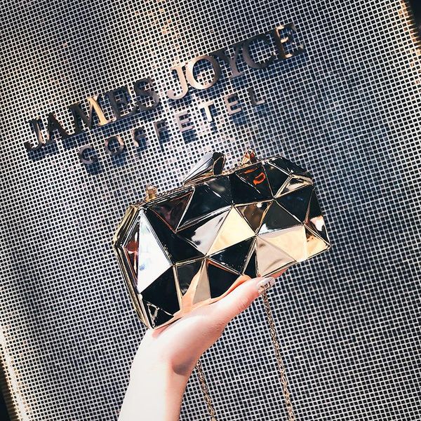 korean version of the shoulder bag women's cute fashion crossbody clutch lady evening bags
korean version of the shoulder bag women's cute fashion crossbody clutch lady evening bags