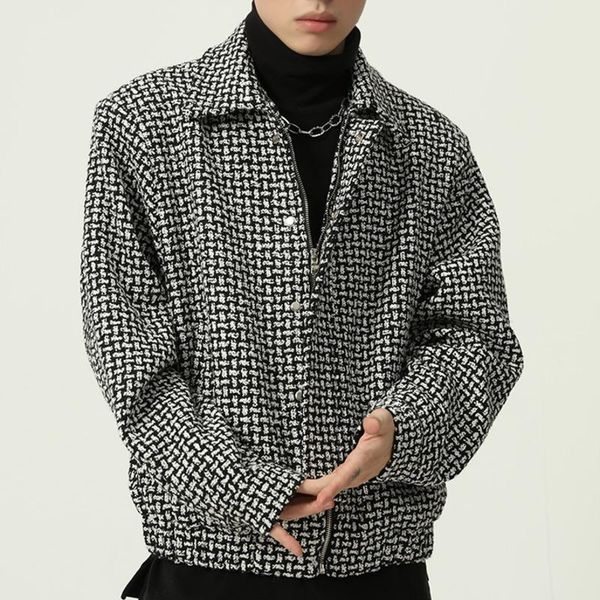 men's jackets wear 2021 autumn winter short style loose coat for men fashion plaid turn-down collar jacket with pocket, Black;brown
men's jackets wear 2021 autumn winter short style loose coat for men fashion plaid turn-down collar jacket with pocket, Black;brown