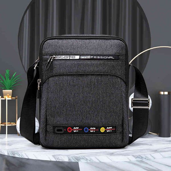 oxford cloth men's bag korean version single shoulder messenger public text business leisure commuter trend, Black;red
oxford cloth men's bag korean version single shoulder messenger public text business leisure commuter trend, Black;red