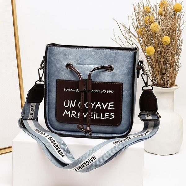 evening bags pu leather shoulder for women 2021 summer fashion tether lady crossbody bag handbags letter pattern bucket
evening bags pu leather shoulder for women 2021 summer fashion tether lady crossbody bag handbags letter pattern bucket