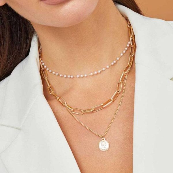 chokers 1pc punk retro portrait of exaggerated thick chain necklace double personality hip-hop neck short jewerly, Golden;silver
chokers 1pc punk retro portrait of exaggerated thick chain necklace double personality hip-hop neck short jewerly, Golden;silver