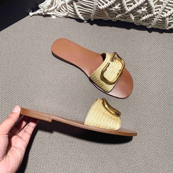 chaude sale- 2021 été nouveaux plates à mot antidérapants chaussures de plage mjk003, Black
chaude sale- 2021 été nouveaux plates à mot antidérapants chaussures de plage mjk003, Black