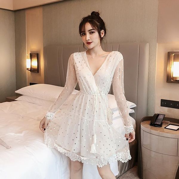 casual dresses women clothing fashion brand summer temperament v-neck net yarn patchwork sequin long sleeve vestido hollow out, Black;gray
casual dresses women clothing fashion brand summer temperament v-neck net yarn patchwork sequin long sleeve vestido hollow out, Black;gray