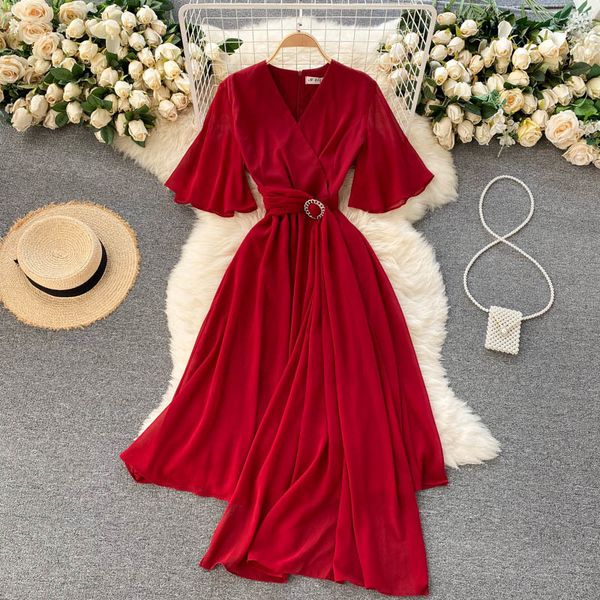 singreiny women design irregular dress korean v neck flared sleeve a-line dress summer chic casual streetwear chiffon midi dress 210419, Black;gray
singreiny women design irregular dress korean v neck flared sleeve a-line dress summer chic casual streetwear chiffon midi dress 210419, Black;gray