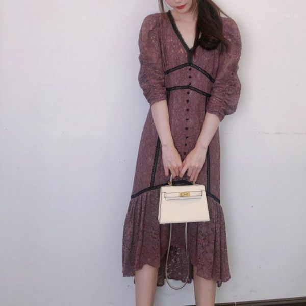 spring lace patchwork vestidos elegant v-neck bright line decoration robe hook flower hollow slim trumpet women dress casual dresses, Black;gray
spring lace patchwork vestidos elegant v-neck bright line decoration robe hook flower hollow slim trumpet women dress casual dresses, Black;gray
