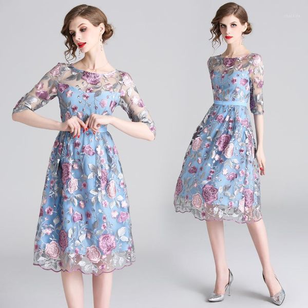 simgent embroidery dress women floral three quarter sleeve a line elegant midi dresses woman clothing robe femme sg13141 casual, Black;gray
simgent embroidery dress women floral three quarter sleeve a line elegant midi dresses woman clothing robe femme sg13141 casual, Black;gray