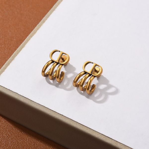 design jewelry 2021 new simple color three claw earrings d. brass unique earrings female, Golden
design jewelry 2021 new simple color three claw earrings d. brass unique earrings female, Golden
