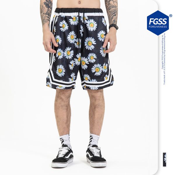 shorts fgss men's wear fashion brand small wrinkle chrysanthemum print breathable beach sports in spring and summer of 2021, White;black 
shorts fgss men's wear fashion brand small wrinkle chrysanthemum print breathable beach sports in spring and summer of 2021, White;black