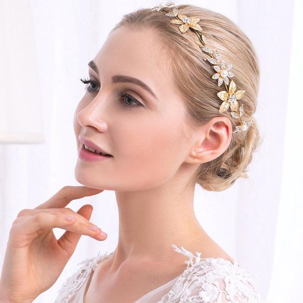 hair clips & barrettes european and american brides baroque golden leaf crown fashion ol pearl headband wedding jewelry crystal wholesale, Golden;silver
hair clips & barrettes european and american brides baroque golden leaf crown fashion ol pearl headband wedding jewelry crystal wholesale, Golden;silver