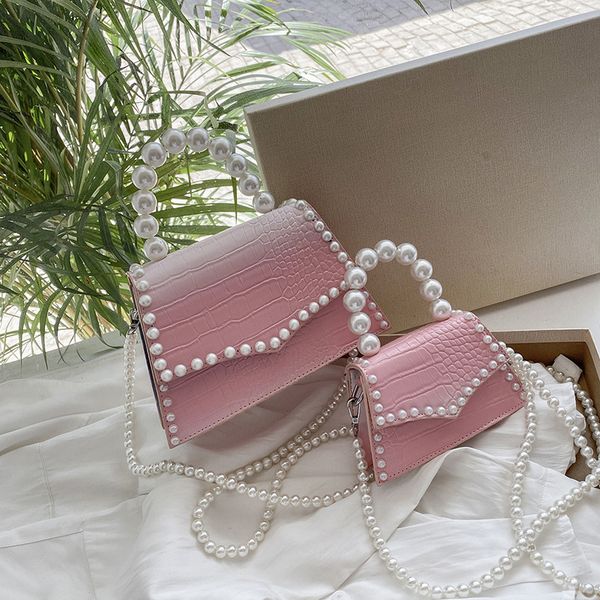 2021 new gradient pearl chain stone single shoulder diagonal span portable temperament goddess c-rocodile princess bag
2021 new gradient pearl chain stone single shoulder diagonal span portable temperament goddess c-rocodile princess bag