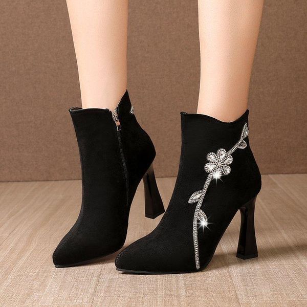 boots chunky heel ankle women embroidery flowers pointed toe suede winter shoes for high heels 2021, Black
boots chunky heel ankle women embroidery flowers pointed toe suede winter shoes for high heels 2021, Black