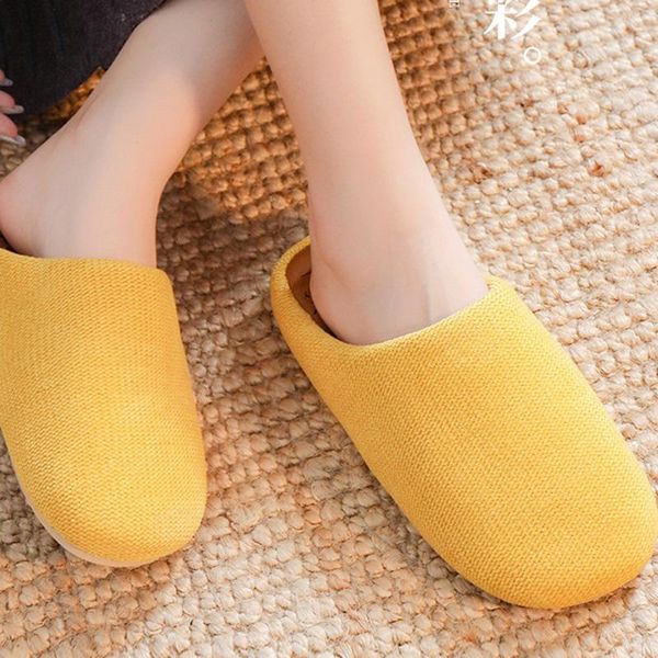 winter arrival woman slippers home wool fur slides ladies indoor plush house shoes, Black
winter arrival woman slippers home wool fur slides ladies indoor plush house shoes, Black