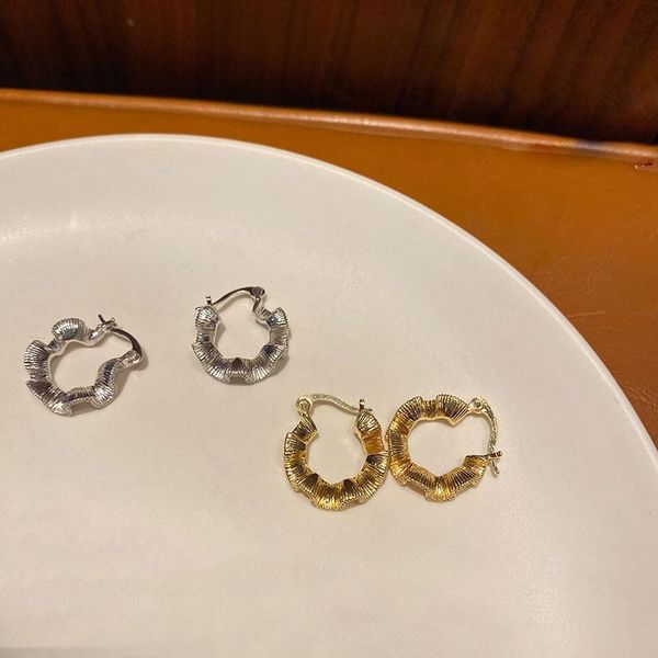 hoop & huggie design sense metal wave earrings 2021 trend for women folds jewelry, Golden;silver
hoop & huggie design sense metal wave earrings 2021 trend for women folds jewelry, Golden;silver