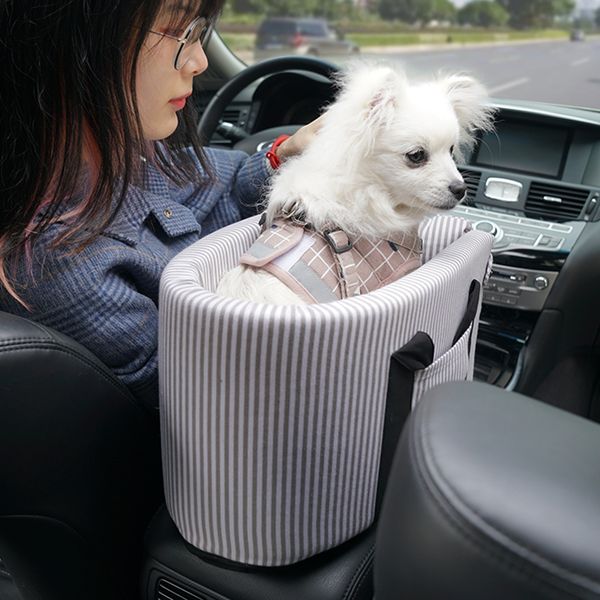 2021 portabe cat dog bed trave centra contro car safety pet seat transport dog carrier protector for sma dog cat
2021 portabe cat dog bed trave centra contro car safety pet seat transport dog carrier protector for sma dog cat