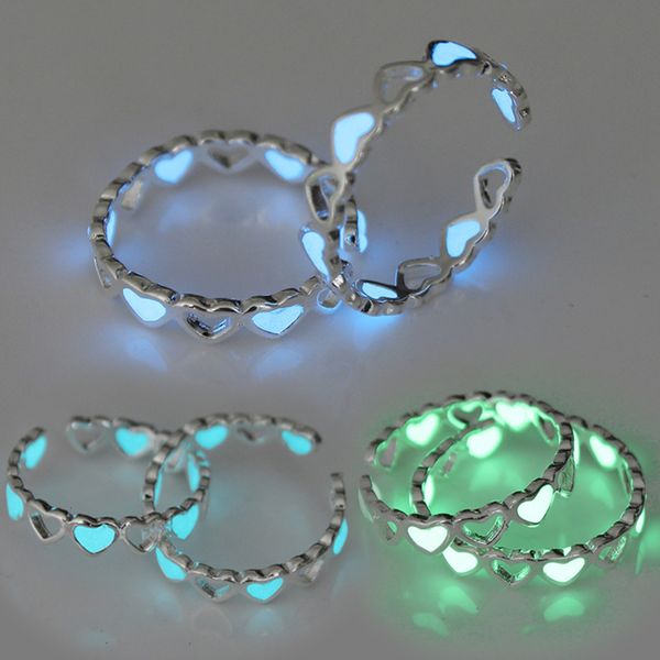 2pcs hollow heart luminous ring for women men couple s opening adjustable finger bands glowing in the dark jewelry gift, Slivery;golden
2pcs hollow heart luminous ring for women men couple s opening adjustable finger bands glowing in the dark jewelry gift, Slivery;golden