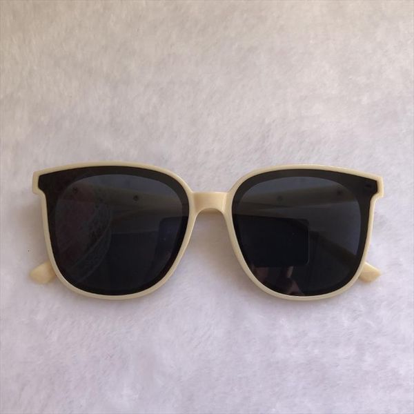gm brand men square frame sunglasses fashion women gentle vintage eyewear monster designer sun glasses star, White;black
gm brand men square frame sunglasses fashion women gentle vintage eyewear monster designer sun glasses star, White;black