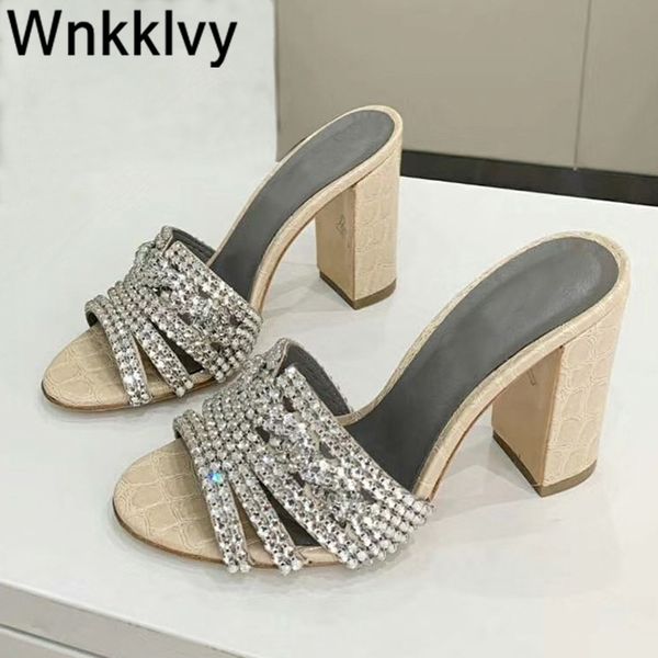 bling bling chunky high heel sandals party dress slippers women shiny crystal decor summer shoes 2021 zapatillas mujer, Black
bling bling chunky high heel sandals party dress slippers women shiny crystal decor summer shoes 2021 zapatillas mujer, Black