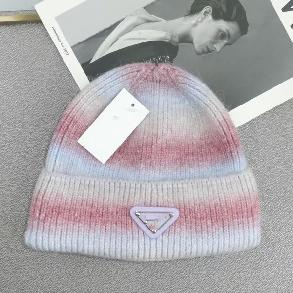 2022 designer luxury knitted hat beanie cap mens fitted hats cashmere letters casual skull caps outdoor fashion high quality, Blue;gray
2022 designer luxury knitted hat beanie cap mens fitted hats cashmere letters casual skull caps outdoor fashion high quality, Blue;gray