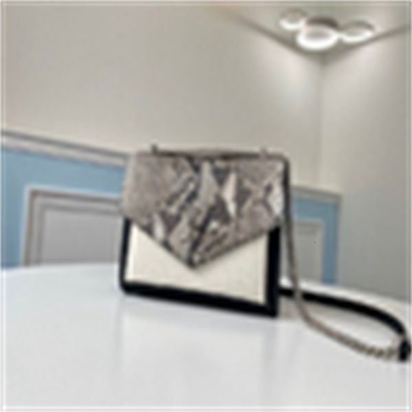 cross brand designer body luxury r60c bags n97005 new shoulder style chain bag handles women handbags totes iconic bags bag clutches evening, Red;black
cross brand designer body luxury r60c bags n97005 new shoulder style chain bag handles women handbags totes iconic bags bag clutches evening, Red;black