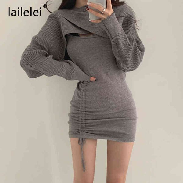 2 piece knitted dress bodycon mini short sweater robe o neck vintage suit party black vestidos korean two spring 2021 g1214, Black;gray
2 piece knitted dress bodycon mini short sweater robe o neck vintage suit party black vestidos korean two spring 2021 g1214, Black;gray