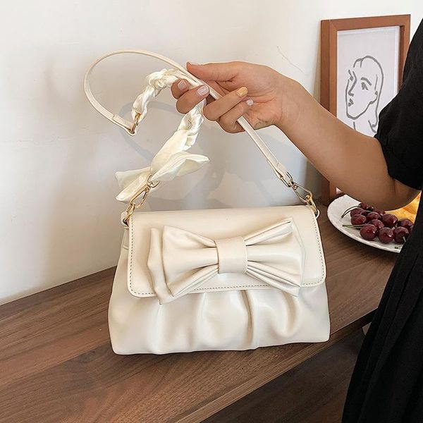 evening bags s.ikrr cute silk scarf small solid color simple pu leather shoulder crossbody for women 2021 fashion handbags and purses
evening bags s.ikrr cute silk scarf small solid color simple pu leather shoulder crossbody for women 2021 fashion handbags and purses