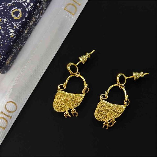 70% off sales in factory stores original standard zhonggu silver needle earrings new style home personalized saddle bag, Golden
70% off sales in factory stores original standard zhonggu silver needle earrings new style home personalized saddle bag, Golden