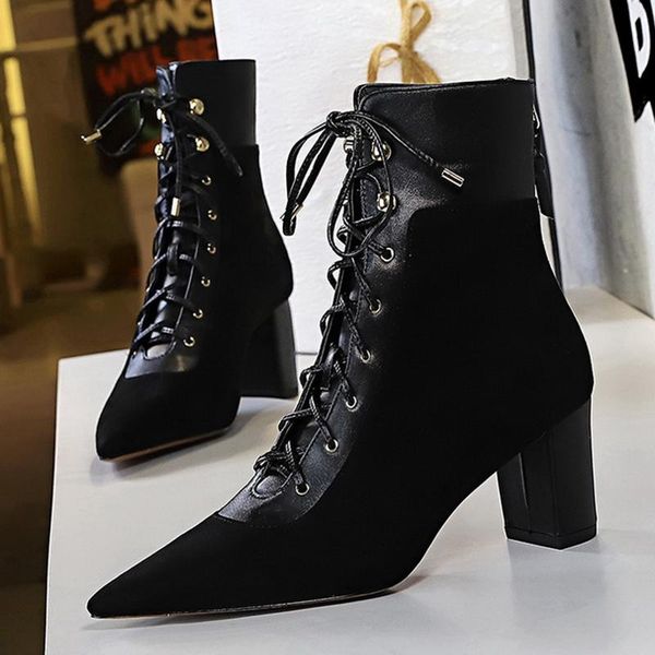 boots 2021 women fashion 6.5cm high heels pointed toe ankle nightclub winter warm short block low lace up prom shoes, Black
boots 2021 women fashion 6.5cm high heels pointed toe ankle nightclub winter warm short block low lace up prom shoes, Black