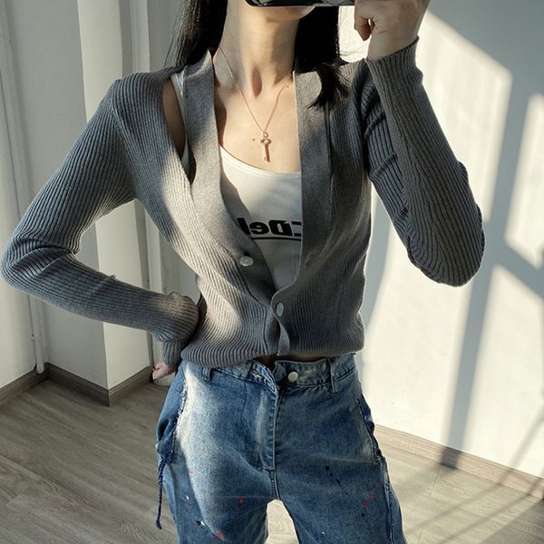 sweaters fake two-piece knit cardigan women stitching hollow out slim v-neck single-breasted short sweater, White;black
sweaters fake two-piece knit cardigan women stitching hollow out slim v-neck single-breasted short sweater, White;black