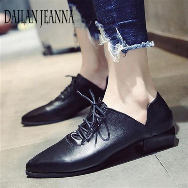 dress shoes pointed spring 2021 korean all-match thick with small leather british style female tide, Black
dress shoes pointed spring 2021 korean all-match thick with small leather british style female tide, Black
