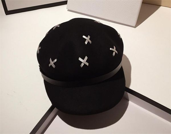 stingy brim hats 202109-yy autumn winter silver leather overlapping wool street lady octagonal hat men women visors cap, Blue;gray
stingy brim hats 202109-yy autumn winter silver leather overlapping wool street lady octagonal hat men women visors cap, Blue;gray