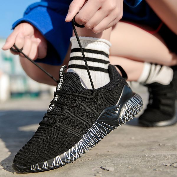 2021 men womens knit running sports shoes black pink grey breathable comfortable couples outdoor trainers sneakers big size 35-46 y-h1503
2021 men womens knit running sports shoes black pink grey breathable comfortable couples outdoor trainers sneakers big size 35-46 y-h1503