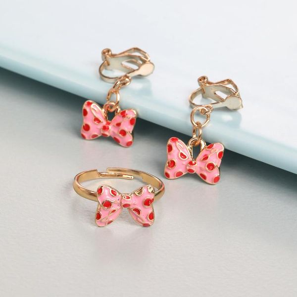earrings & necklace 2021 korean version of simple and compact ladies pink bow painless false pierced non-perforated ear clip ring set, Silver
earrings & necklace 2021 korean version of simple and compact ladies pink bow painless false pierced non-perforated ear clip ring set, Silver