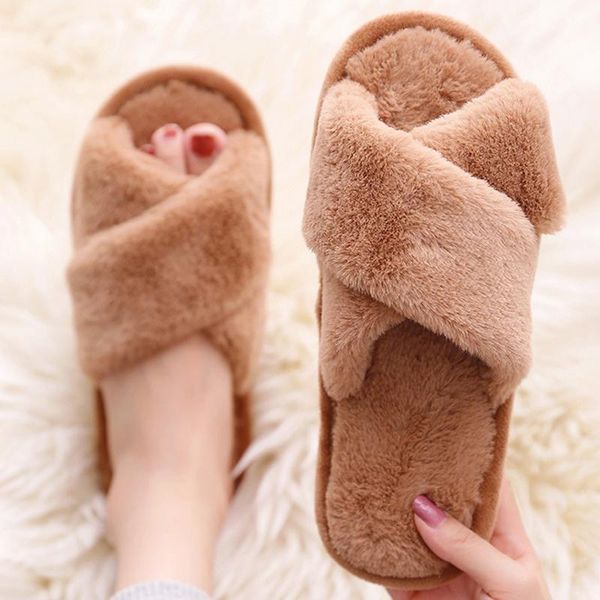 indoor fur slippers 2021 warm platform shoes woman slip on soft flats casual floor cotton women non-slip home, Black
indoor fur slippers 2021 warm platform shoes woman slip on soft flats casual floor cotton women non-slip home, Black