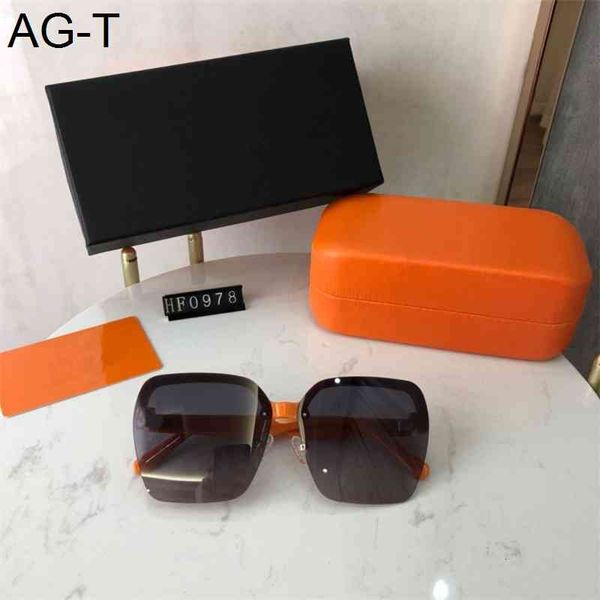 2021 brand new sunglasses square luxury men and women sunglasses designer outdoor fashion glasses, White;black
2021 brand new sunglasses square luxury men and women sunglasses designer outdoor fashion glasses, White;black
