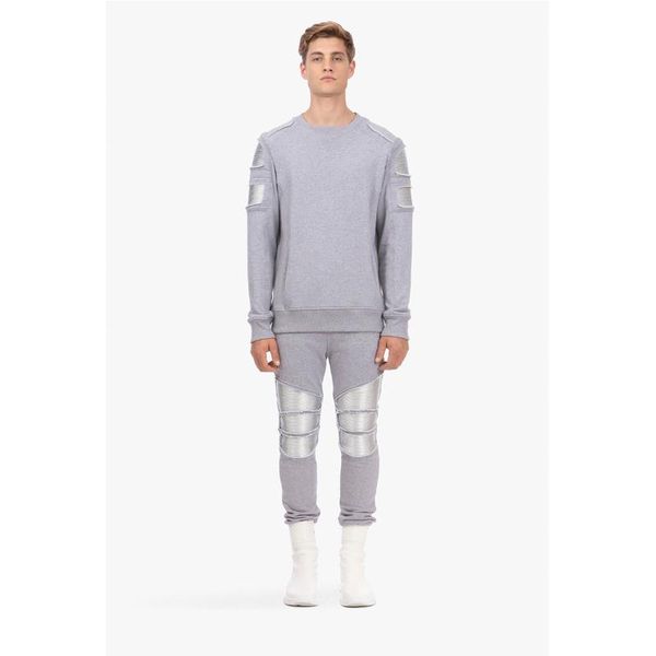 men's tracksuits 2021 fall winter sports set cotton silver hole hoodie stitching slim locomotive style sweatshirt male coat sweatpants, Gray
men's tracksuits 2021 fall winter sports set cotton silver hole hoodie stitching slim locomotive style sweatshirt male coat sweatpants, Gray