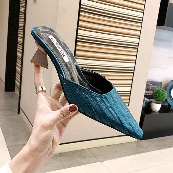 dress shoes designer women luxury 2021 flat woman flats loafers black beige blue slip on for creepers
dress shoes designer women luxury 2021 flat woman flats loafers black beige blue slip on for creepers