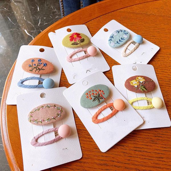 pcs korean children hairpins simple fashion colorful embroidery flower bb clip for sweet girl princess hair accessories, Slivery;white
pcs korean children hairpins simple fashion colorful embroidery flower bb clip for sweet girl princess hair accessories, Slivery;white