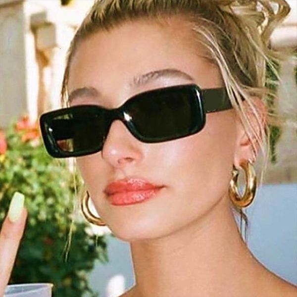 orange pink clear candy color sunglasses for women fashion black square elegant sun glasses men retro gradient small shades, White;black
orange pink clear candy color sunglasses for women fashion black square elegant sun glasses men retro gradient small shades, White;black