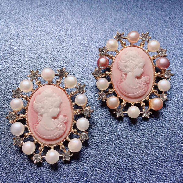 factory wholesale victoria embossed beauty head pearl high-grade brooch women's coat pin cardigan buckle accessories hea/rtsch/rome
factory wholesale victoria embossed beauty head pearl high-grade brooch women's coat pin cardigan buckle accessories hea/rtsch/rome