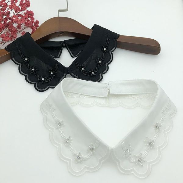 bow ties sitonjwly 2021 women blouse fake collar handmade beading girls shirt detachable black/white female false collars, Black;gray
bow ties sitonjwly 2021 women blouse fake collar handmade beading girls shirt detachable black/white female false collars, Black;gray
