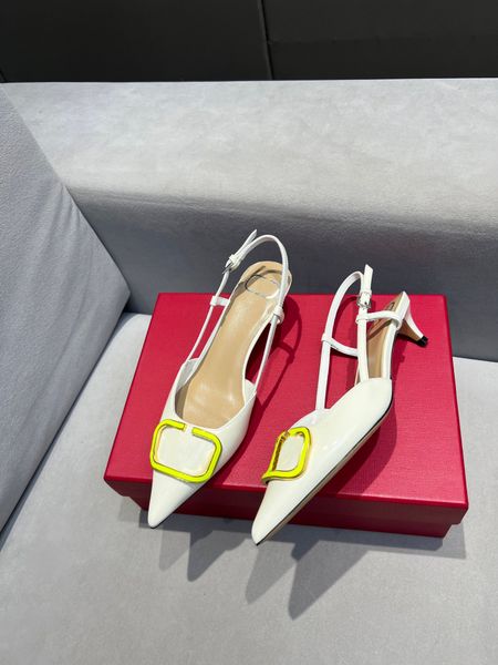luxurypatent leather multi-color high-heeled shoes women's spring/summer 2022 new temperament square buckle french stiletto heel soft l, Black
luxurypatent leather multi-color high-heeled shoes women's spring/summer 2022 new temperament square buckle french stiletto heel soft l, Black