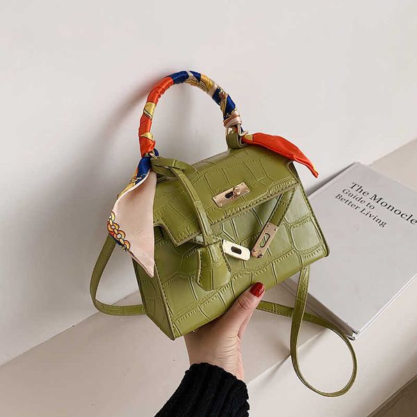 2021 essential 2021 version mini versatile portable one shoulder messenger bag for female students luxuryss designerss yw 
2021 essential 2021 version mini versatile portable one shoulder messenger bag for female students luxuryss designerss yw