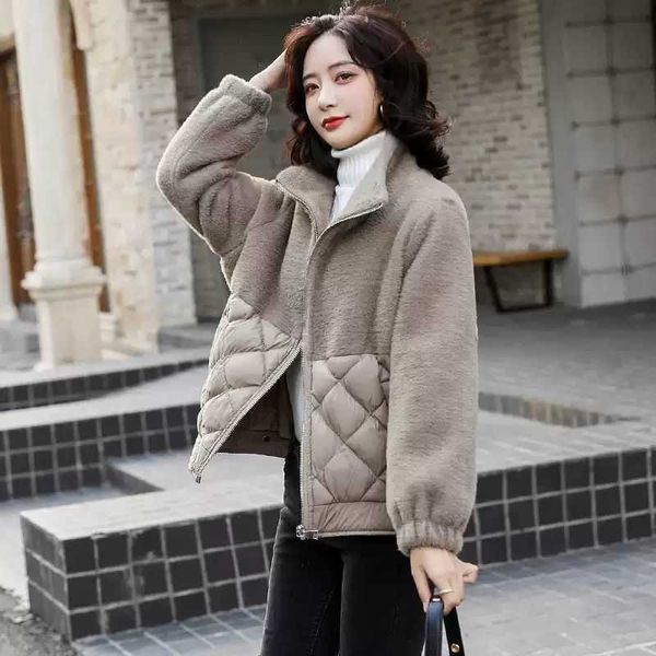 women loose lightweight short parkas jackets lady winter patchwork lambswool jacket female cotton padded warm faux plush outwear 210526, Black;brown
women loose lightweight short parkas jackets lady winter patchwork lambswool jacket female cotton padded warm faux plush outwear 210526, Black;brown