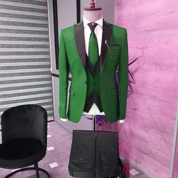 men's suits & blazers green men black lapel costume homme wedding groom tuxedos terno masculino party prom blazer 3 pcs (jacket+pant+ve, White;black
men's suits & blazers green men black lapel costume homme wedding groom tuxedos terno masculino party prom blazer 3 pcs (jacket+pant+ve, White;black