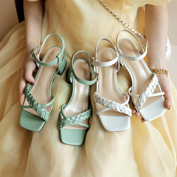 70% off wholesale flip-flops summer new fashion weave genuine leather solid color women's shoes mid heel open toe chunky square sandals, Black
70% off wholesale flip-flops summer new fashion weave genuine leather solid color women's shoes mid heel open toe chunky square sandals, Black